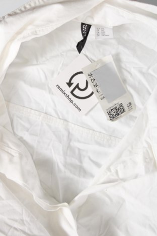 Damenbluse H&M Divided, Größe 3XL, Farbe Weiß, Preis 17,40 €