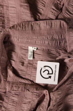 Дамска риза Nly Trend, Размер XS, Цвят Розов, Цена 12,50 лв.