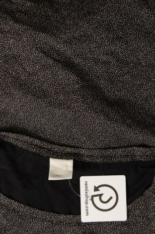 Γυναικείο t-shirt H&M, Μέγεθος M, Χρώμα Πολύχρωμο, Τιμή 6,03 €