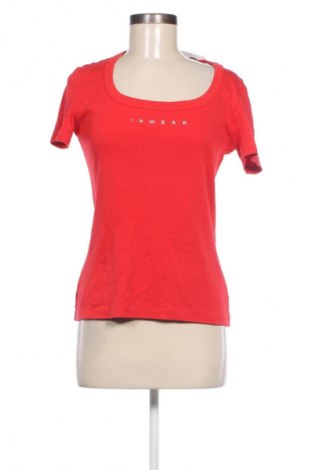 Γυναικείο t-shirt In Wear, Μέγεθος M, Χρώμα Κόκκινο, Τιμή 8,29 €