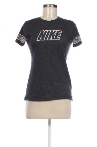 Damen T-Shirt Nike, Größe XS, Farbe Grau, Preis 18,79 €