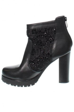 Botine de damă, Mărime 37, Culoare Negru, Preț 81,99 Lei