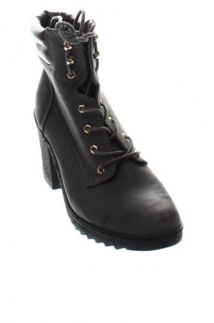 Damen Stiefeletten, Größe 38, Farbe Grau, Preis 17,99 €