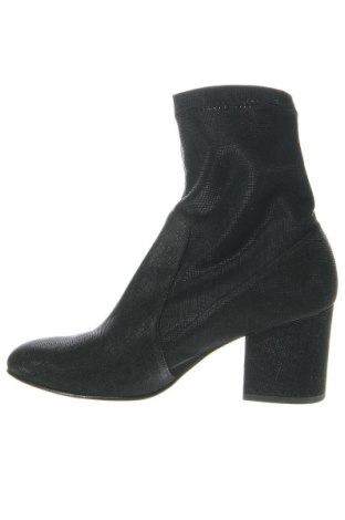 Damen Stiefeletten Alesya, Größe 40, Farbe Schwarz, Preis € 56,49