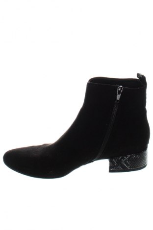 Damen Stiefeletten Graceland, Größe 38, Farbe Schwarz, Preis 33,40 €