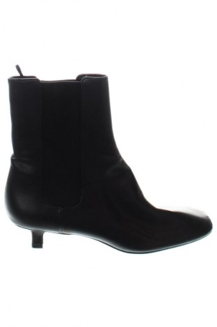 Damen Stiefeletten H&M, Größe 37, Farbe Schwarz, Preis € 22,49