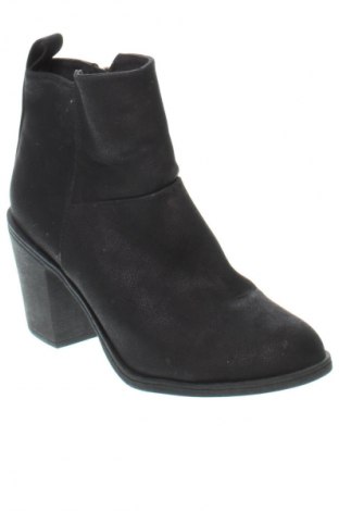 Botine de damă H&M Divided, Mărime 38, Culoare Negru, Preț 157,89 Lei