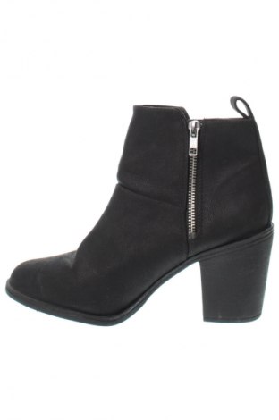 Botine de damă H&M Divided, Mărime 38, Culoare Negru, Preț 157,89 Lei