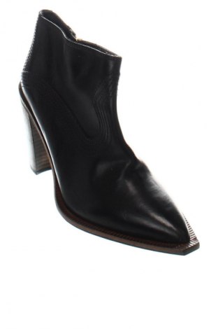 Botine de damă Hugo Boss, Mărime 37, Culoare Negru, Preț 848,99 Lei