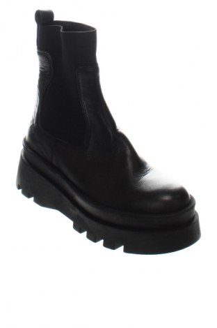 Dámské boty  Inuovo, Velikost 35, Barva Černá, Cena  1 247,00 Kč