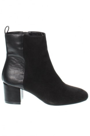 Botine de damă Lascana, Mărime 39, Culoare Negru, Preț 126,99 Lei