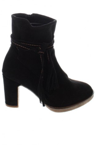 Botine de damă Lasocki, Mărime 37, Culoare Negru, Preț 123,99 Lei