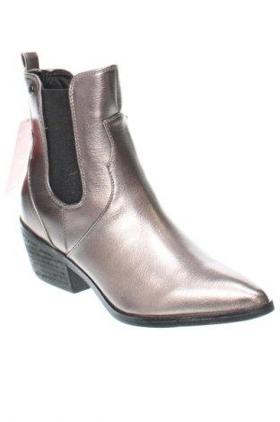 Damen Stiefeletten S.Oliver, Größe 37, Farbe Silber, Preis € 21,65