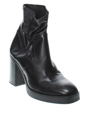 Damen Stiefeletten Stradivarius, Größe 41, Farbe Schwarz, Preis € 19,99