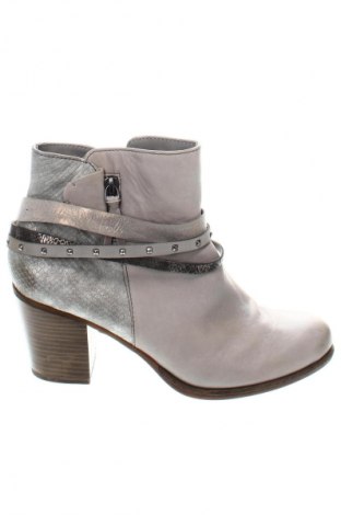 Damen Stiefeletten Tamaris, Größe 40, Farbe Grau, Preis 28,70 €