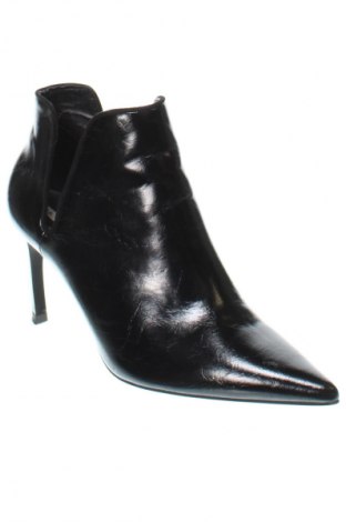 Botine de damă Zara Trafaluc, Mărime 38, Culoare Negru, Preț 104,73 Lei