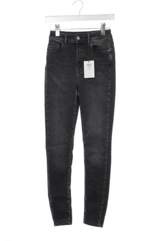 Damen Jeans, Größe XS, Farbe Grau, Preis 14,23 €