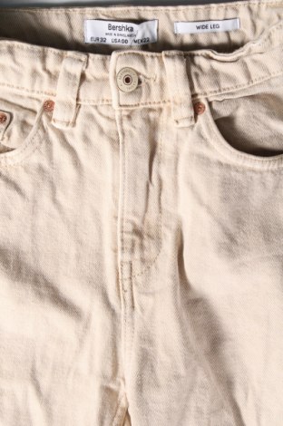 Damen Jeans Bershka, Größe XXS, Farbe Beige, Preis 10,09 €