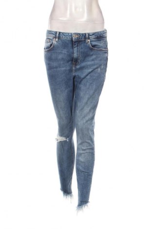 Damen Jeans Bershka, Größe M, Farbe Blau, Preis 11,10 €
