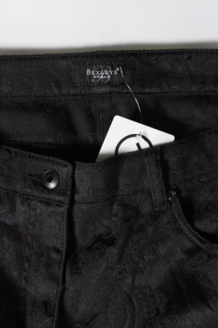 Dámske džínsy  Bexleys, Veľkosť XL, Farba Čierna, Cena  13,95 €