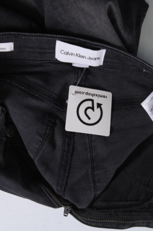 Γυναικείο Τζίν Calvin Klein Jeans, Μέγεθος S, Χρώμα Γκρί, Τιμή 40,21 €