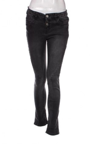 Damen Jeans Denim 1982, Größe M, Farbe Grau, Preis 9,08 €