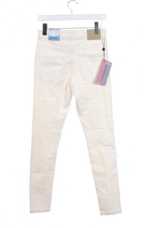 Damskie jeansy Denim Project, Rozmiar S, Kolor ecru, Cena 213,79 zł