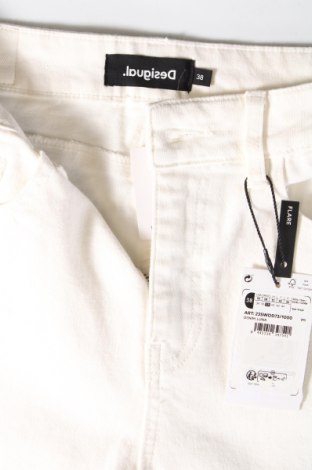 Dámské džíny  Desigual, Velikost M, Barva Bílá, Cena  1 122,00 Kč