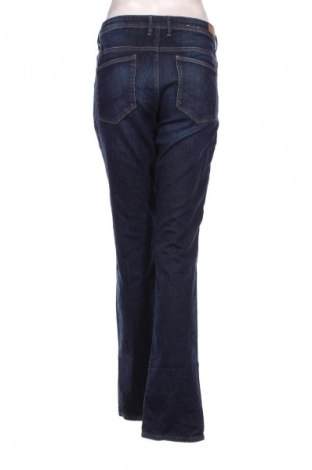 Blugi de femei Edc By Esprit, Mărime XL, Culoare Albastru, Preț 80,92 Lei