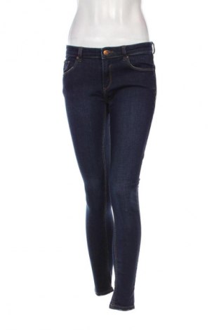 Damen Jeans Esprit, Größe M, Farbe Blau, Preis € 6,99