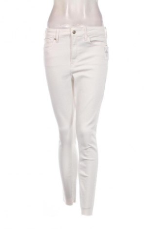 Damskie jeansy Gap, Rozmiar M, Kolor Biały, Cena 158,33 zł