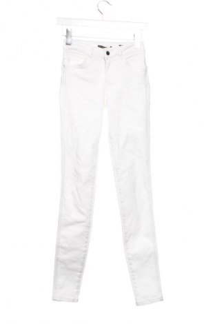 Damen Jeans Guess, Größe XS, Farbe Weiß, Preis 38,30 €