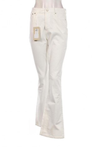 Damen Jeans JJXX, Größe S, Farbe Weiß, Preis 47,94 €