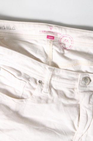 Damen Jeans Lieblingsstuck, Größe L, Farbe Weiß, Preis 26,10 €