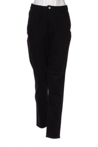 Γυναικείο Τζίν Missguided, Μέγεθος M, Χρώμα Μαύρο, Τιμή 14,23 €