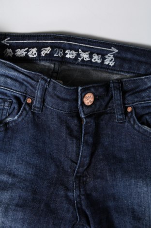 Blugi de femei Never Denim, Mărime M, Culoare Albastru, Preț 17,99 Lei