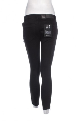 Damskie jeansy Noisy May, Rozmiar M, Kolor Czarny, Cena 78,99 zł