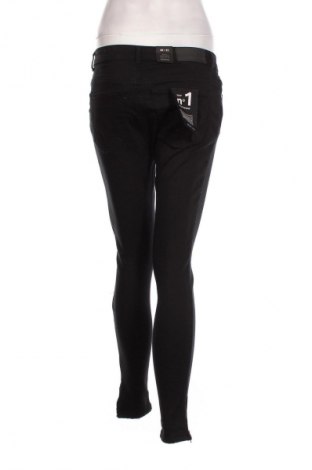 Damen Jeans Noisy May, Größe M, Farbe Schwarz, Preis 14,99 €