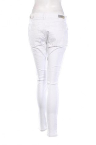 Damen Jeans ONLY, Größe XL, Farbe Weiß, Preis 13,10 €