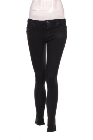 Dámske džínsy  ONLY, Veľkosť M, Farba Čierna, Cena  19,28 €