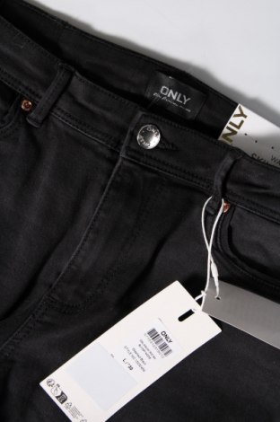 Dámske džínsy  ONLY, Veľkosť L, Farba Čierna, Cena  15,88 €