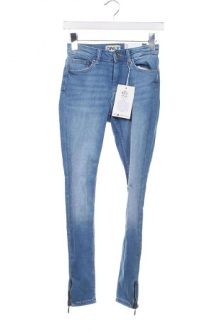 Dámske džínsy  ONLY, Veľkosť S, Farba Modrá, Cena  17,86 €