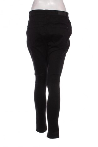 Дамски дънки ONLY Carmakoma, Размер XL, Цвят Черен, Цена 38,50 лв.