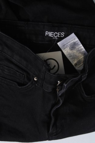 Damen Jeans Pieces, Größe XS, Farbe Schwarz, Preis 11,83 €