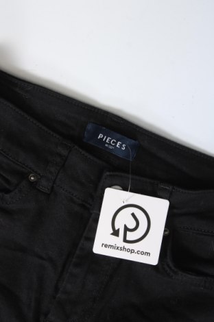 Damen Jeans Pieces, Größe S, Farbe Schwarz, Preis € 11,83