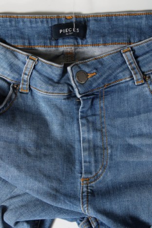 Dámské džíny  Pieces, Velikost XL, Barva Modrá, Cena  325,00 Kč