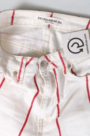 Damen Jeans Pull&Bear, Größe XS, Farbe Weiß, Preis € 8,90