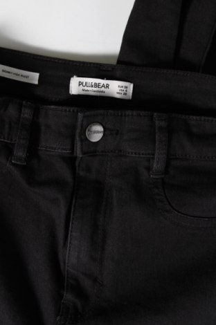 Дамски дънки Pull&Bear, Размер M, Цвят Черен, Цена 14,50 лв.