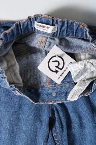 Damskie jeansy Pull&Bear, Rozmiar S, Kolor Niebieski, Cena 92,76 zł