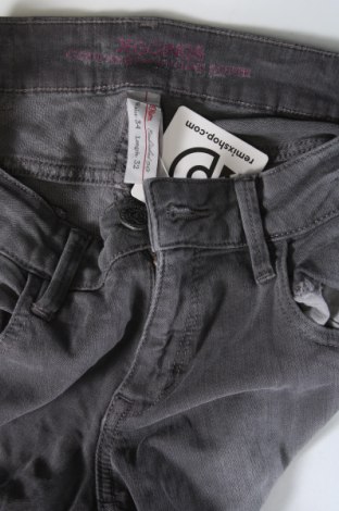 Damen Jeans S.Oliver, Größe XS, Farbe Grau, Preis € 15,69